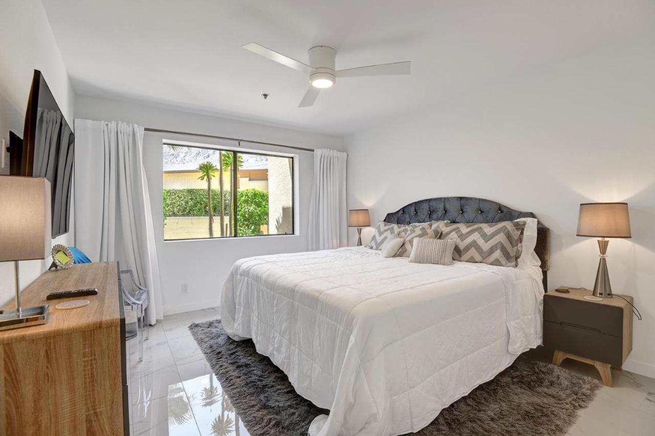 Modern Plaza Villas Oasis Palm Springs Zewnętrze zdjęcie